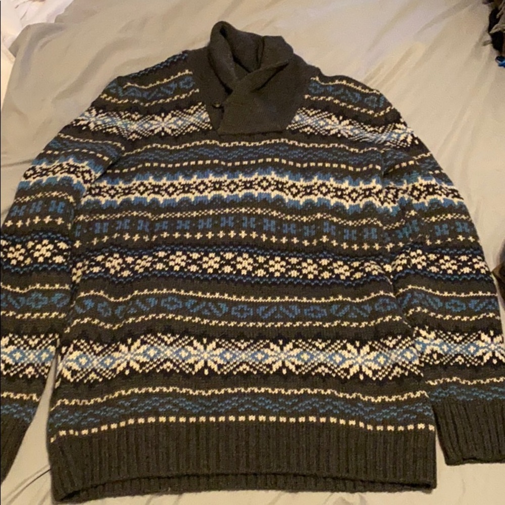 Comfy pattern sweater